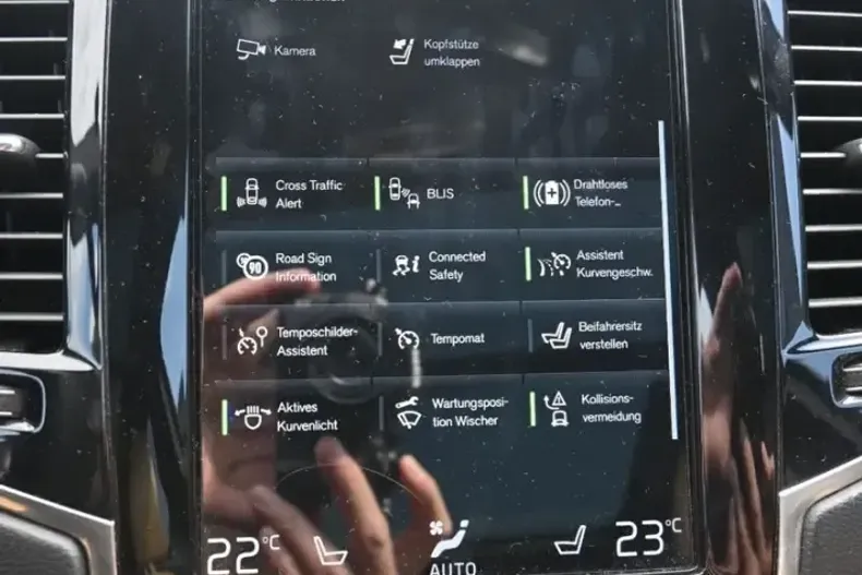 Volvo XC90 din 2021 cu 59.500 km - oferta VOL106913 - foto 21