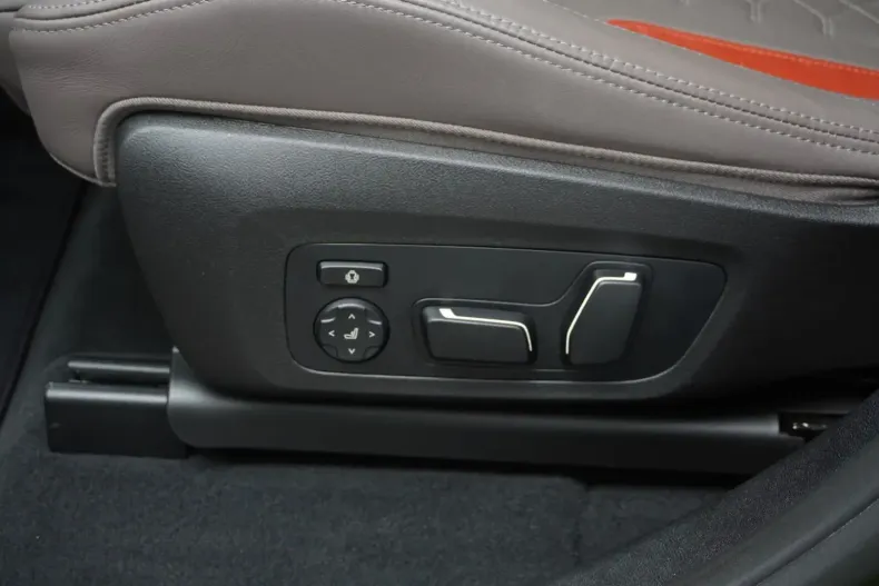 BMW X4 M din 2024 cu 21.250 km - oferta BMW106914 - foto 18