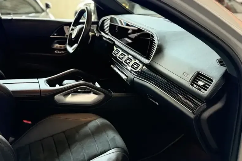 Mercedes-Benz GLE 350 din 2024 cu 54.899 km - oferta MER106919 - foto 12