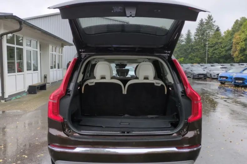 Volvo XC90 din 2021 cu 65.100 km - oferta VOL106920 - foto 5