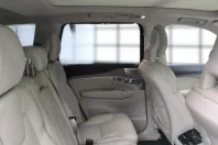 Volvo XC90 din 2021 cu 65.100 km - oferta VOL106920 - foto 17