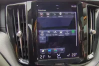 Volvo XC60 din 2021 cu 66.600 km - oferta VOL106922 - foto 17