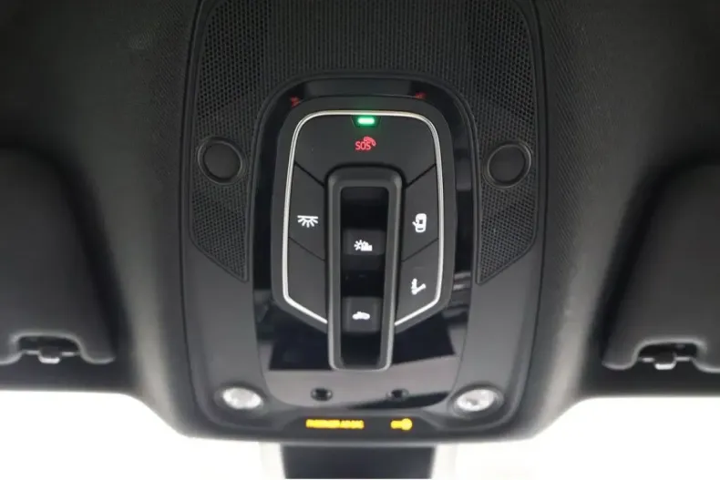 Audi Q5 din 2025 cu 15.167 km - oferta AUD106923 - foto 13