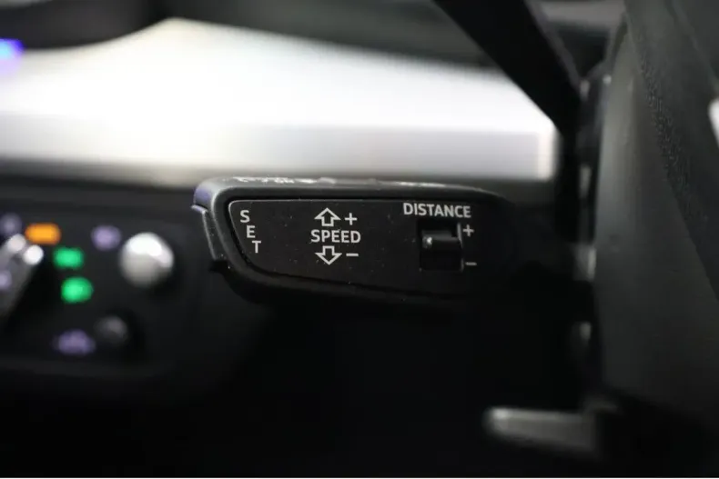 Audi Q5 din 2025 cu 15.167 km - oferta AUD106923 - foto 18