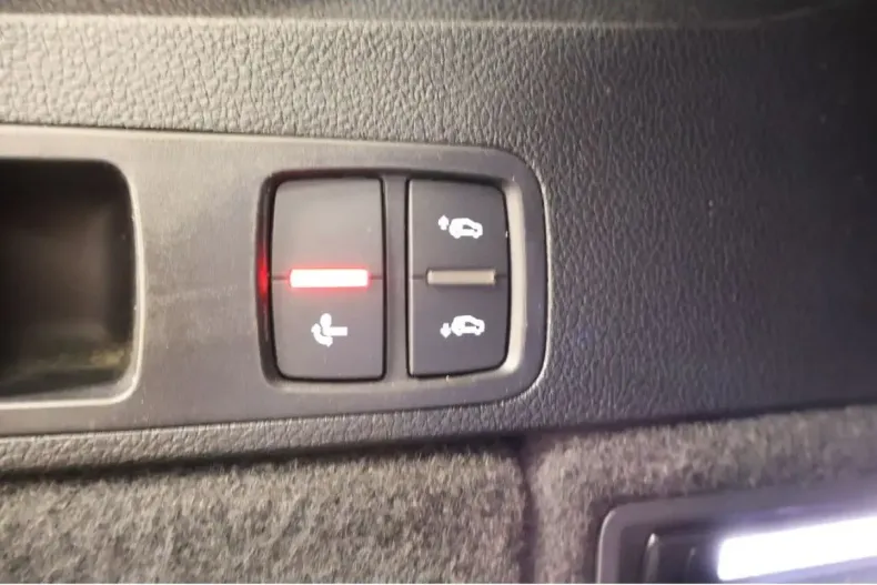 Audi Q5 din 2025 cu 15.167 km - oferta AUD106923 - foto 24