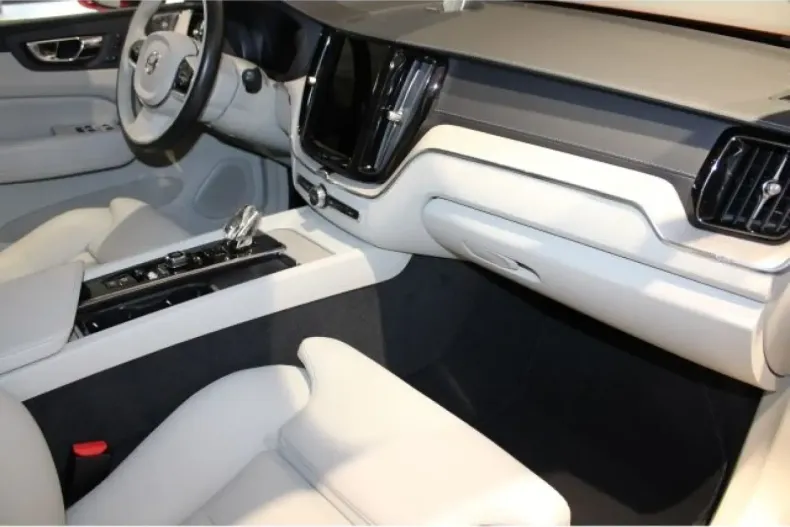 Volvo XC60 din 2021 cu 55.000 km - oferta VOL106924 - foto 11