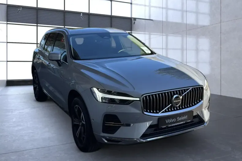 Volvo XC60 din 2022 cu 74.190 km - oferta VOL106928 - foto 1