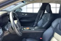 Volvo XC60 din 2022 cu 74.190 km - oferta VOL106928 - foto 7