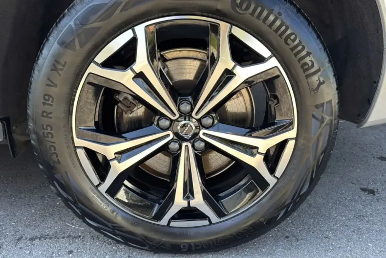 Volvo XC60 din 2022 cu 74.190 km - oferta VOL106928 - foto 19