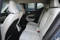 Volvo XC40 din 2022 cu 34.300 km - oferta VOL106929 - foto 13