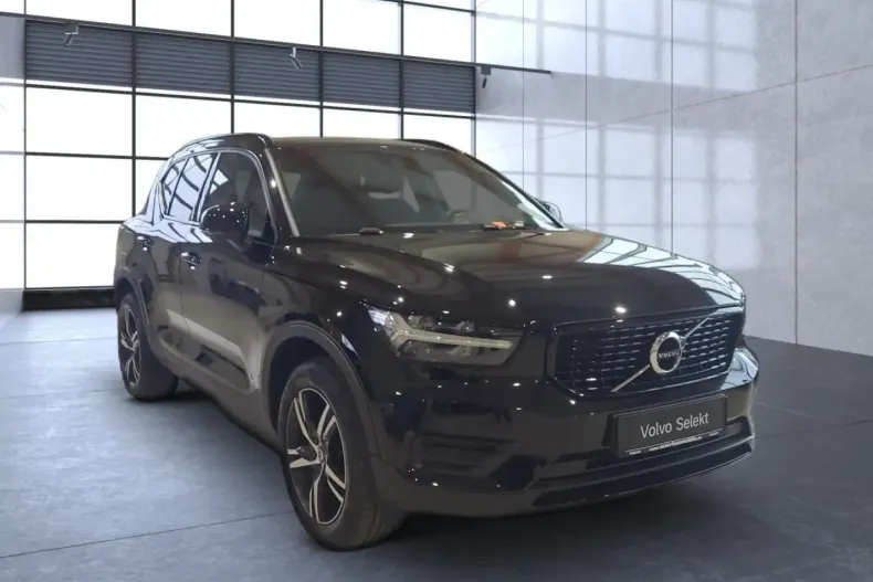 Volvo XC40 din 2022 cu 52.090 km - oferta VOL106933 - foto 1
