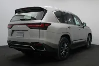 Lexus LX 600 din 2023 cu 21.803 km - oferta LEX106935 - foto 4