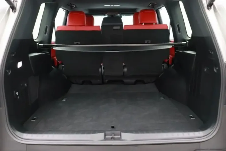 Lexus LX 600 din 2023 cu 21.803 km - oferta LEX106935 - foto 19