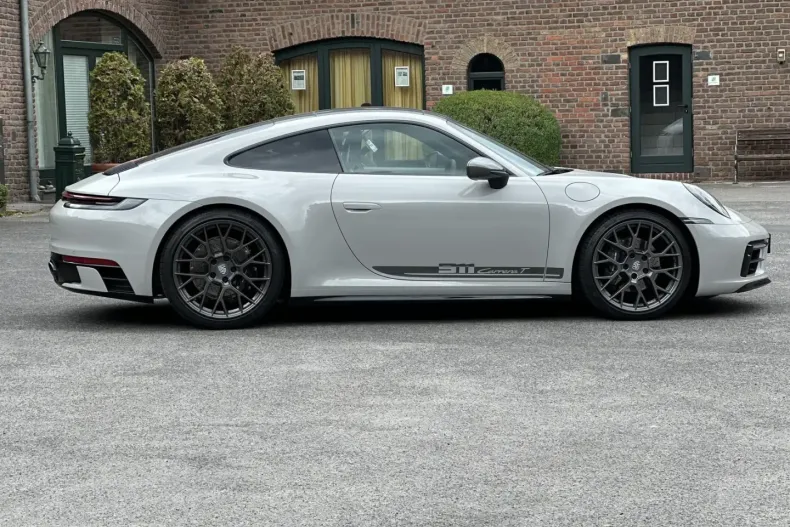 Porsche 992 din 2024 cu 8.900 km - oferta POR106939 - foto 5