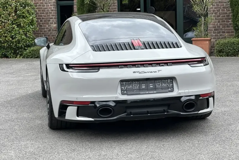 Porsche 992 din 2024 cu 8.900 km - oferta POR106939 - foto 11