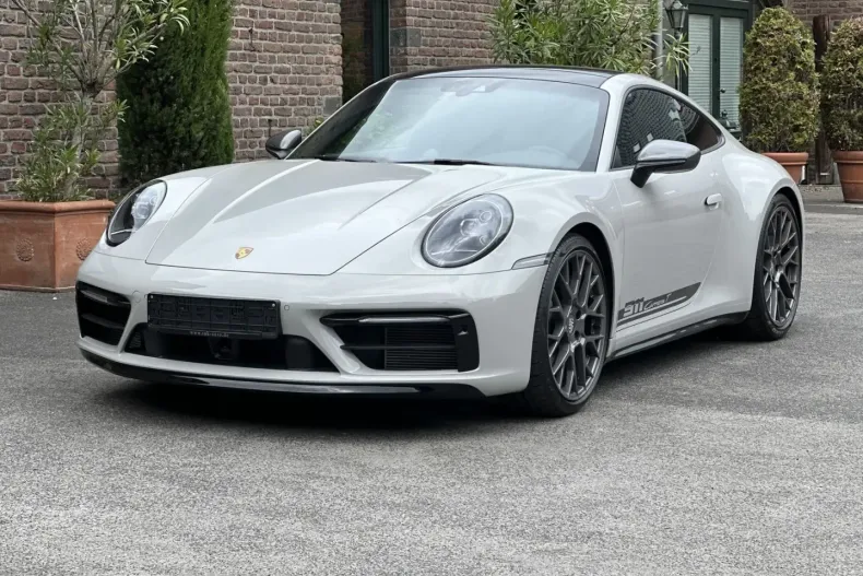 Porsche 992 din 2024 cu 8.900 km - oferta POR106939 - foto 28