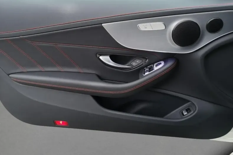 Mercedes-Benz C 180 din 2024 cu 21.700 km - oferta MER106942 - foto 17