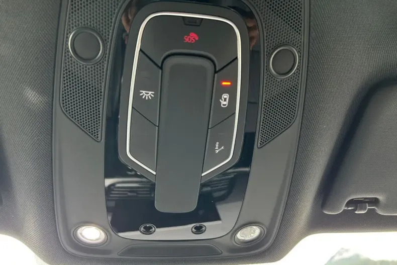 Audi Q5 din 2024 cu 18.500 km - oferta AUD106950 - foto 21