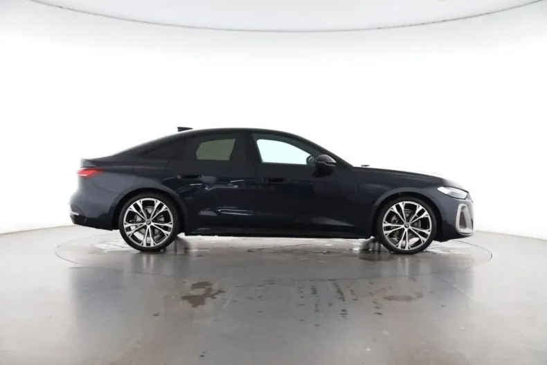 Audi A5 din 2024 cu 5.452 km - oferta AUD106952 - foto 4
