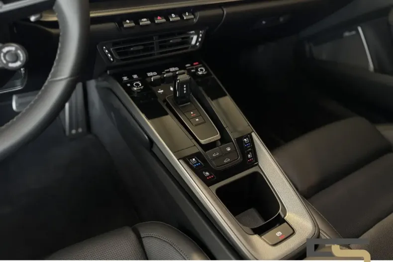 Porsche 992 din 2023 cu 2.962 km - oferta POR106961 - foto 16