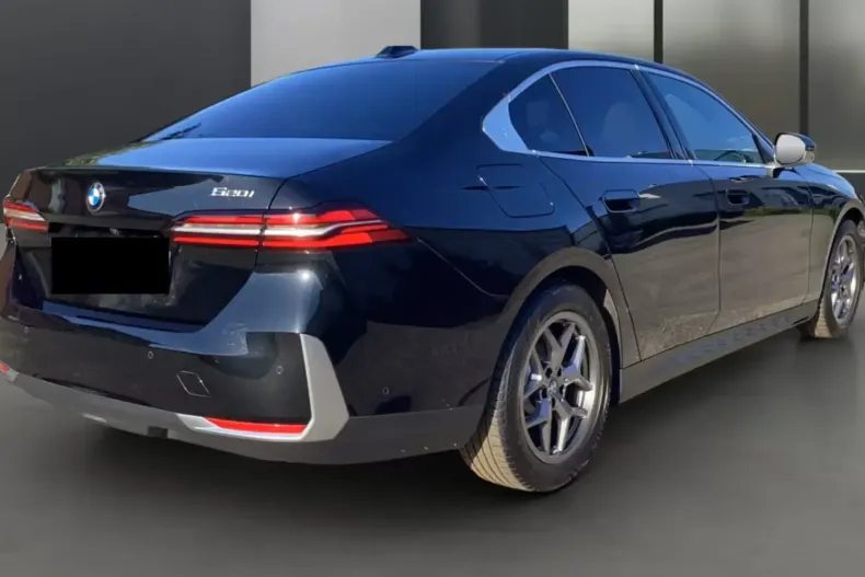 BMW 520 din 2024 cu 48.854 km - oferta BMW106963 - foto 2