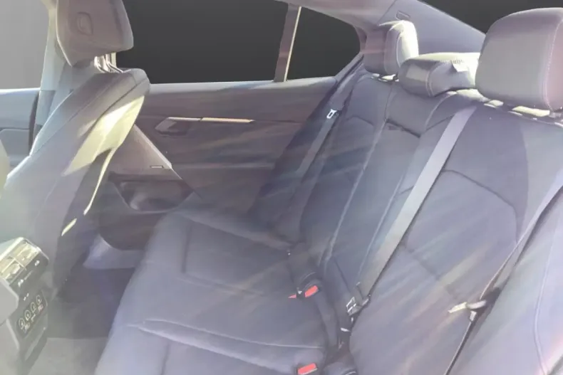 BMW 520 din 2024 cu 48.854 km - oferta BMW106963 - foto 5