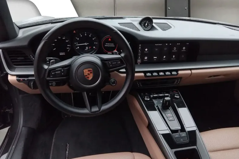 Porsche 992 din 2021 cu 34.000 km - oferta POR106974 - foto 5