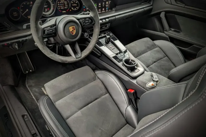 Porsche 992 din 2024 cu 1.318 km - oferta POR106975 - foto 19