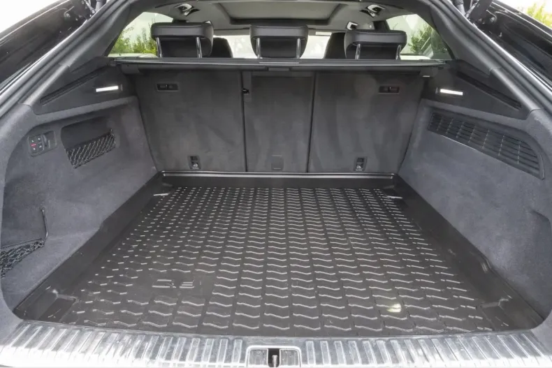 Audi Q8 din 2023 cu 29.899 km - oferta AUD106977 - foto 5