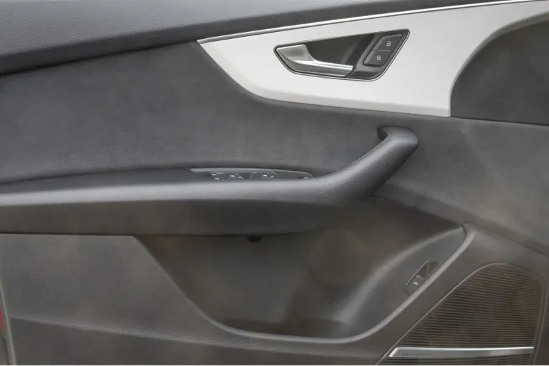 Audi Q8 din 2023 cu 29.899 km - oferta AUD106977 - foto 14