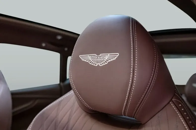 Aston Martin DBX din 2024 cu 8.076 km - oferta AST106984 - foto 5