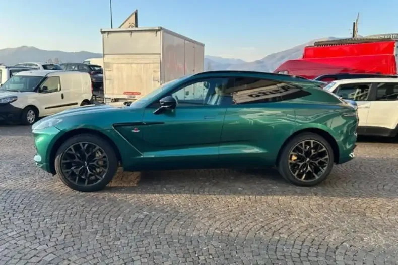 Aston Martin DBX din 2022 cu 14.700 km - oferta AST106985 - foto 3