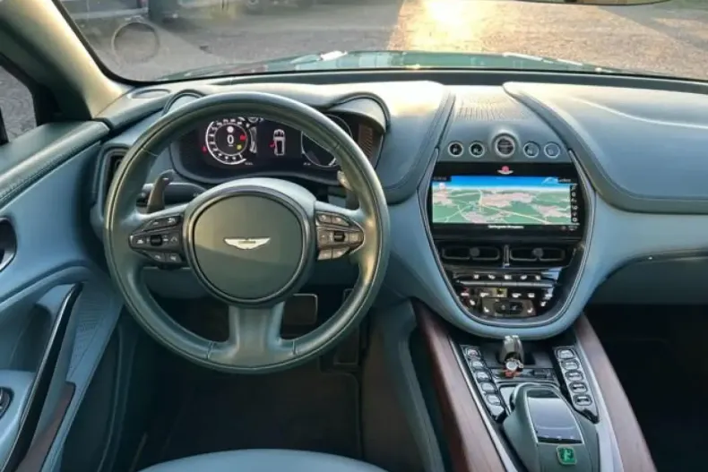 Aston Martin DBX din 2022 cu 14.700 km - oferta AST106985 - foto 11