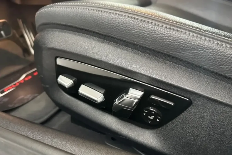 BMW 530 din 2023 cu 85.000 km - oferta BMW106986 - foto 13