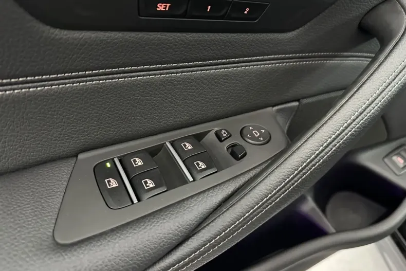 BMW 530 din 2023 cu 85.000 km - oferta BMW106986 - foto 14