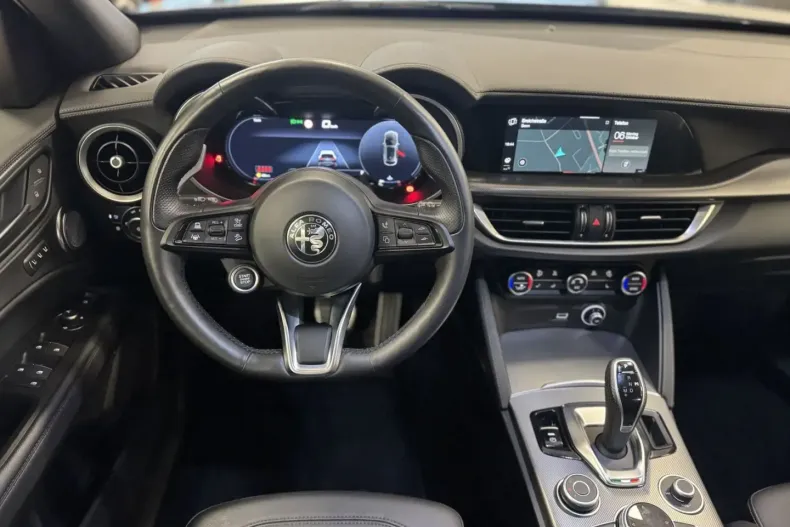 Alfa Romeo Stelvio din 2024 cu 49.330 km - oferta ALF106993 - foto 17