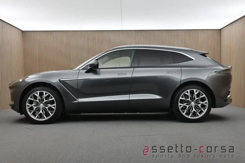 Aston Martin DBX din 2022 cu 1.319 km - oferta AST106997 - foto 1