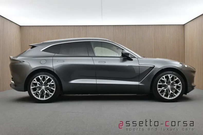 Aston Martin DBX din 2022 cu 1.319 km - oferta AST106997 - foto 5