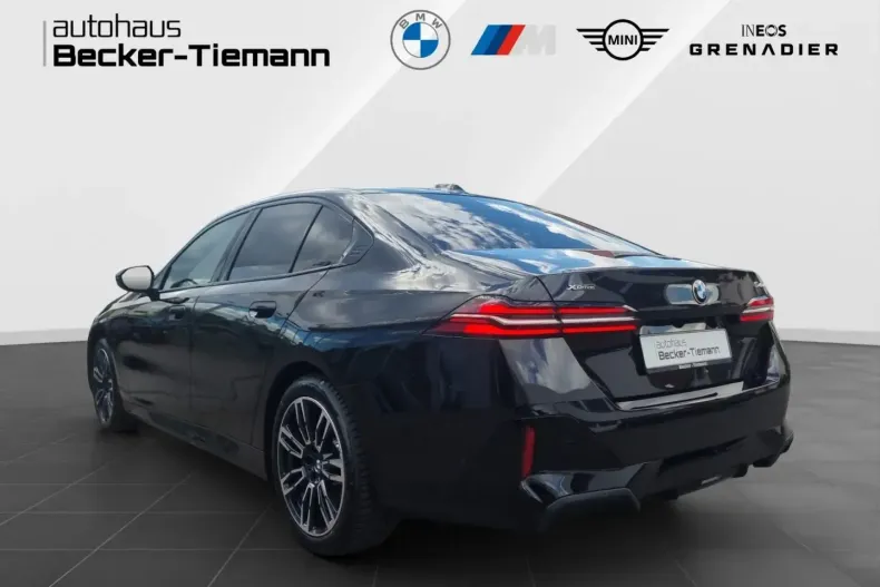 BMW 540 din 2024 cu 29.377 km - oferta BMW107000 - foto 4