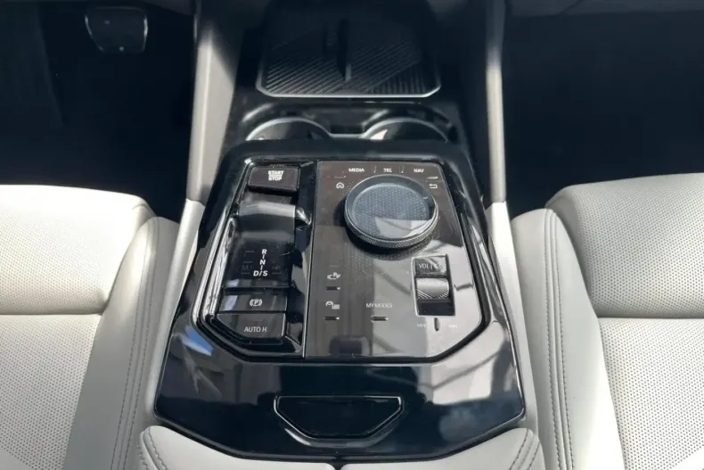 BMW 520 din 2024 cu 11.474 km - oferta BMW107002 - foto 7