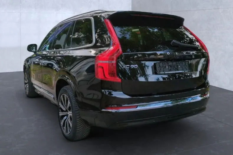 Volvo XC90 din 2023 cu 20.500 km - oferta VOL107009 - foto 2