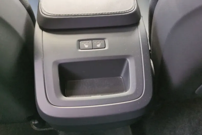 Volvo XC90 din 2023 cu 20.500 km - oferta VOL107009 - foto 17