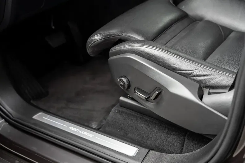 Volvo XC90 din 2023 cu 63.200 km - oferta VOL107012 - foto 27