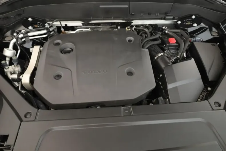 Volvo XC90 din 2023 cu 59.700 km - oferta VOL107014 - foto 7