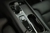 Volvo XC90 din 2023 cu 59.700 km - oferta VOL107014 - foto 18