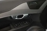 Volvo XC90 din 2023 cu 59.700 km - oferta VOL107014 - foto 20