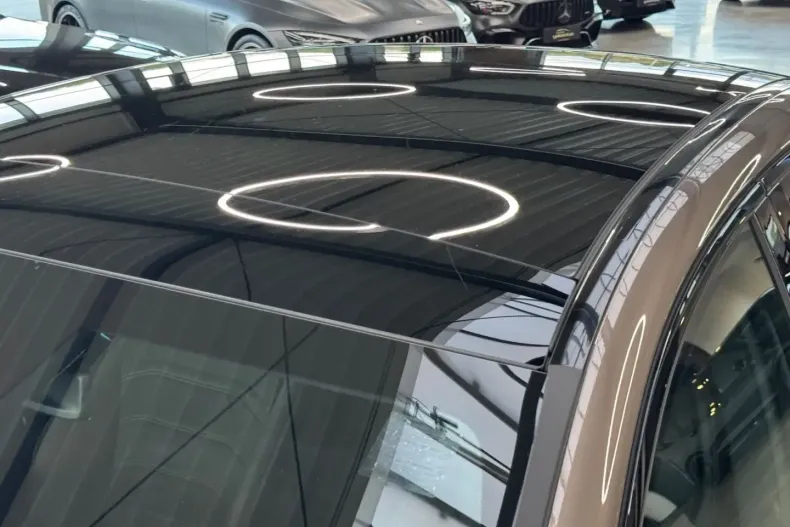 Mercedes-Benz E 300 din 2025 cu 3.600 km - oferta MER107021 - foto 21