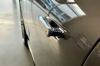 Mercedes-Benz E 300 din 2025 cu 3.600 km - oferta MER107021 - foto 22