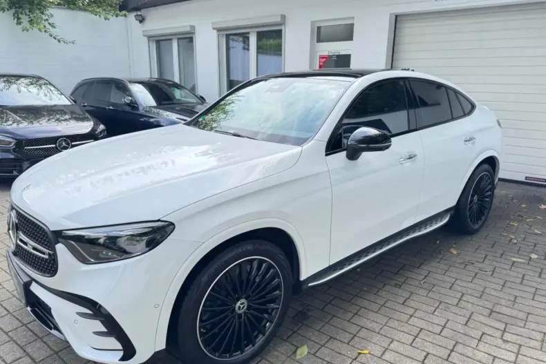 Mercedes-Benz GLC 200 din 2023 cu 30.000 km - oferta MER107022 - foto 1