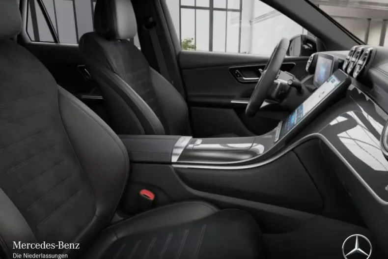 Mercedes-Benz GLC 200 din 2025 cu 7.933 km - oferta MER107027 - foto 6